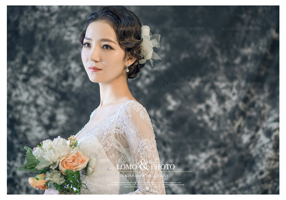  p>乐玛摄影,是一家以美学概念为主题的婚纱摄影工作室,成立于2009年