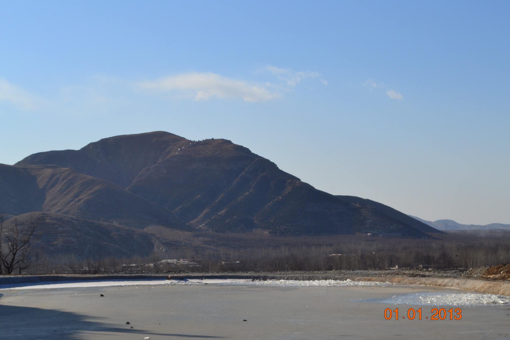 伊祁山景区位于河北省保定市 a target="_blank" href="/item/顺平县