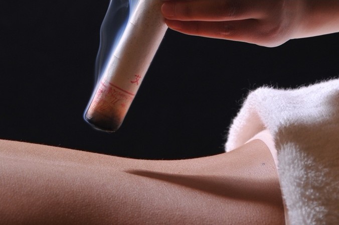  p data-id="gn56uuurj0">温灸艾柱是采用存放三