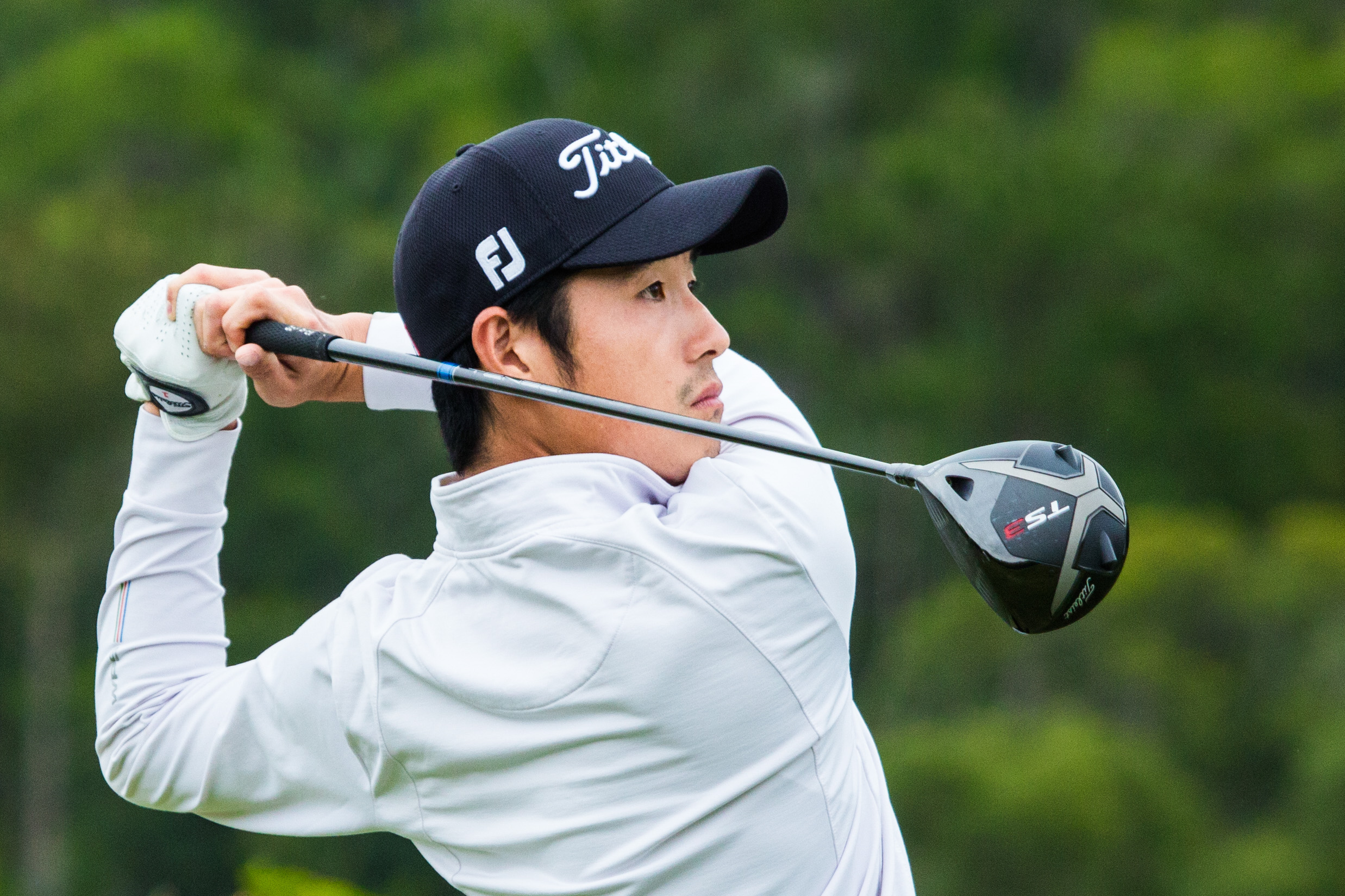  p data-id="go0b2d48db">中国男子职业高尔夫运动员,就读于 a target