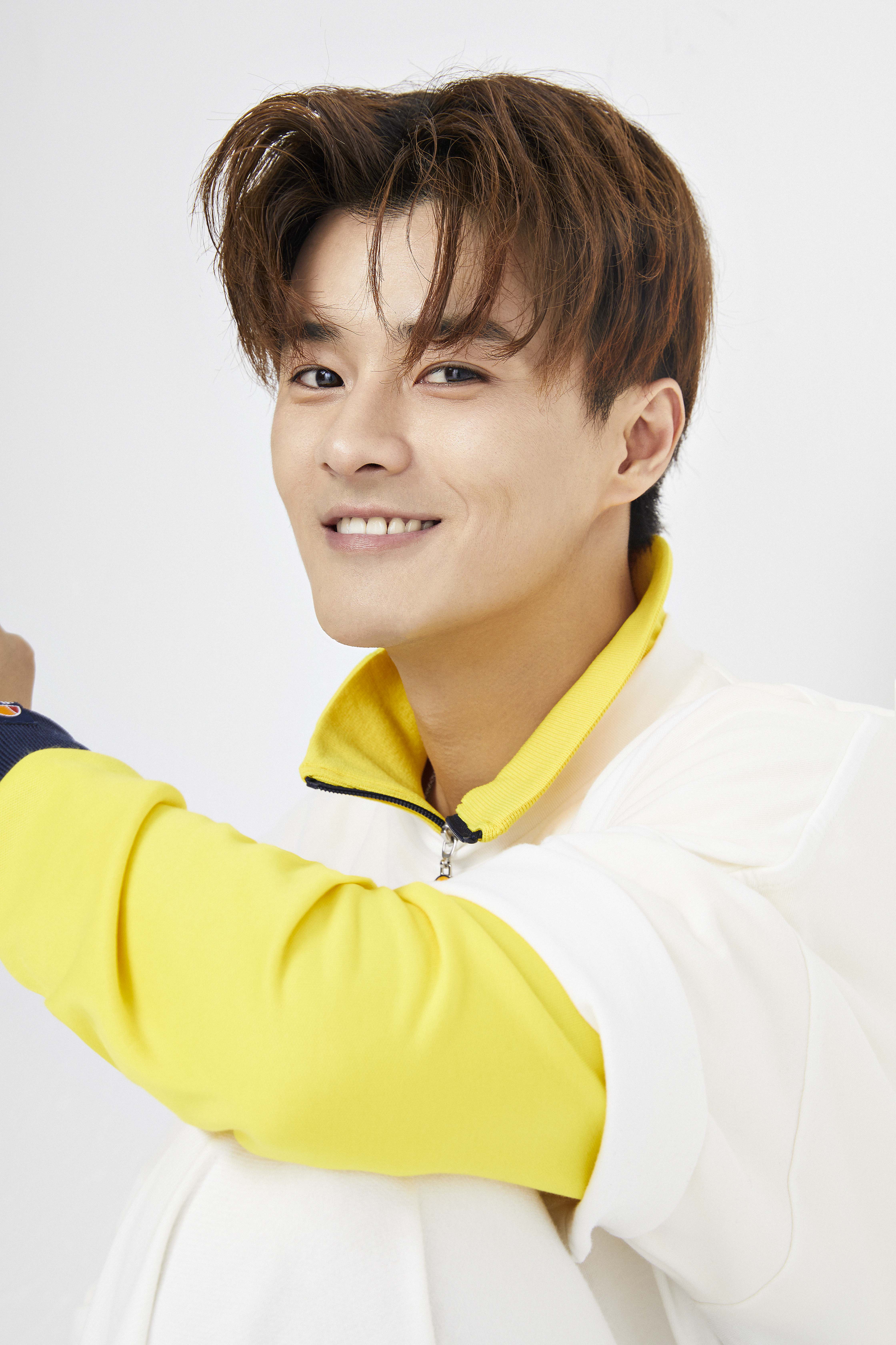  p data-id="gnx66kdmgh">王艺霖,1993年8月13日出生于河南省焦作市