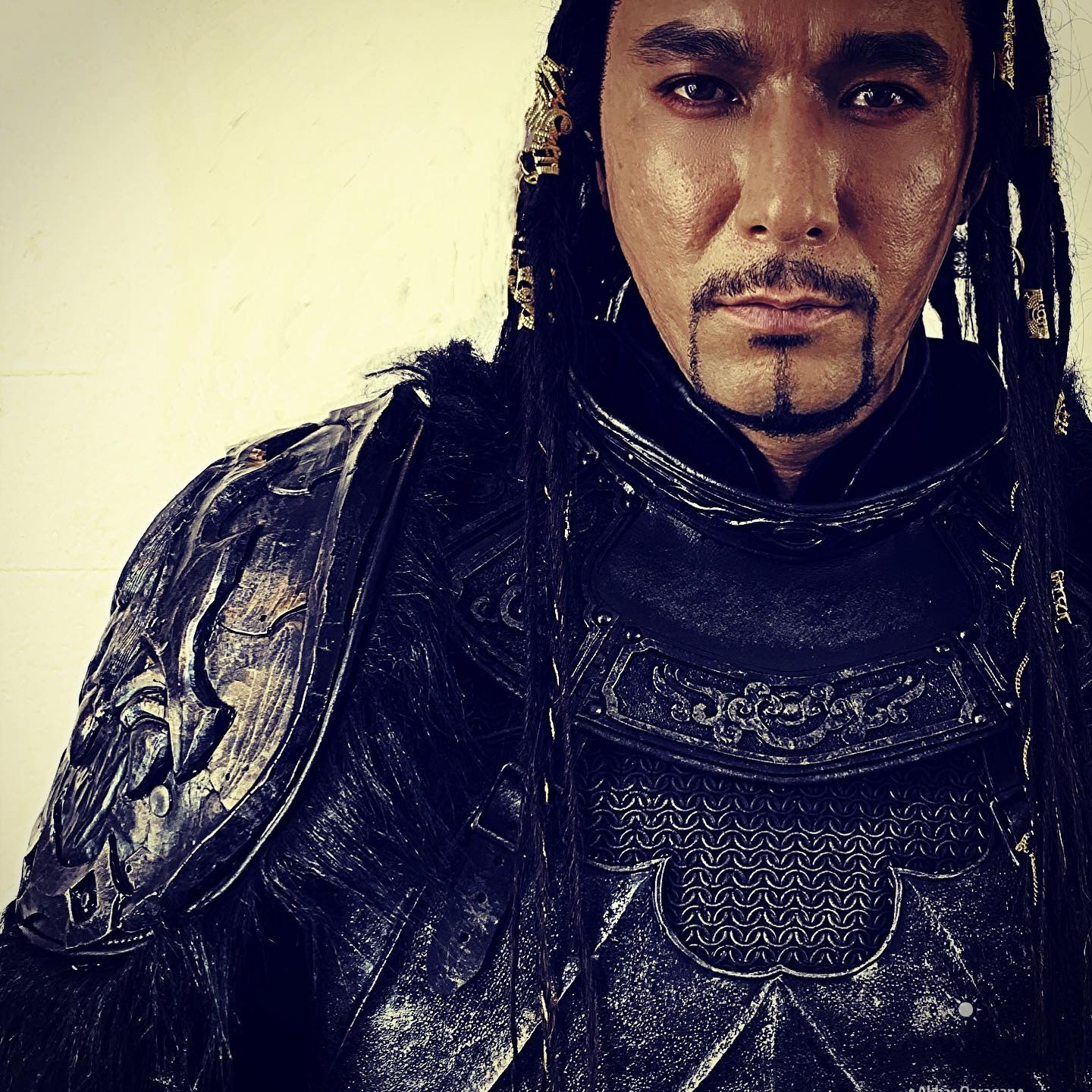 艾克拜尔·黑血