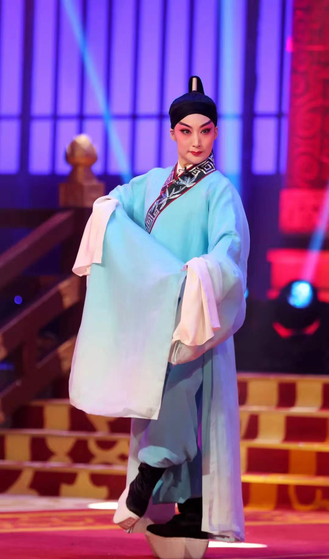 class="ref" data-ctrid="sufcaoivflff">齐梓路,天津评剧院青年演员