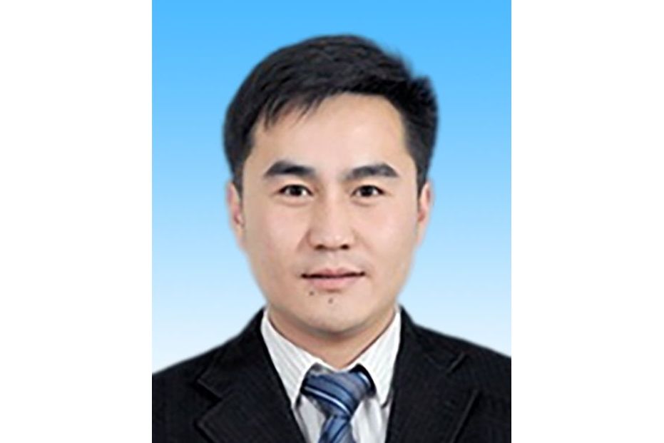 周磊