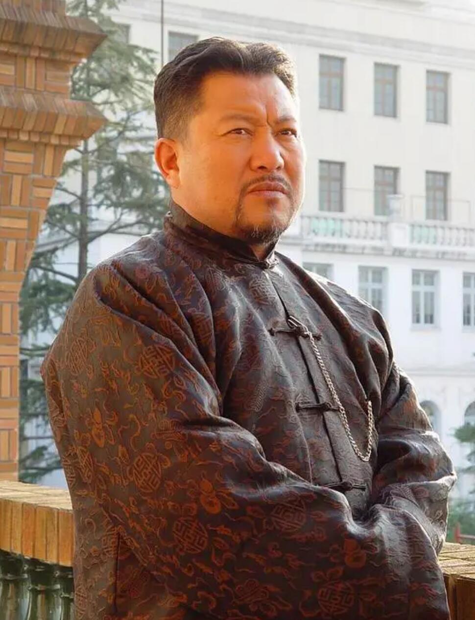  p data-id="t70tyrniwndc">孙明祖,国产电视剧《大染坊》中角色,由