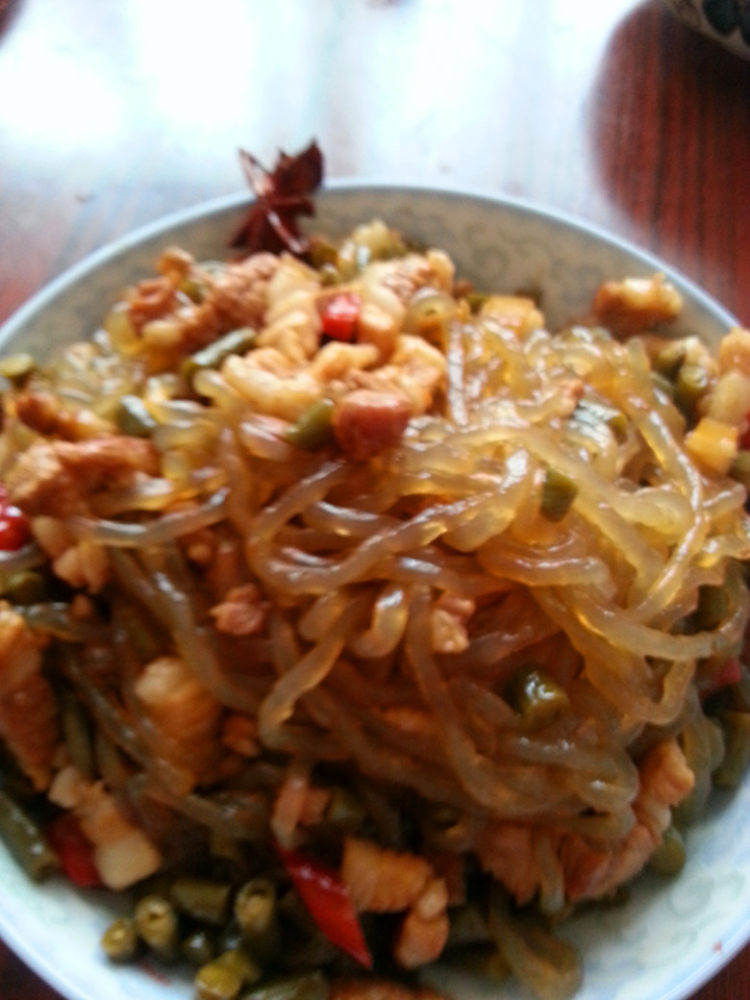酸豆角炒粉丝