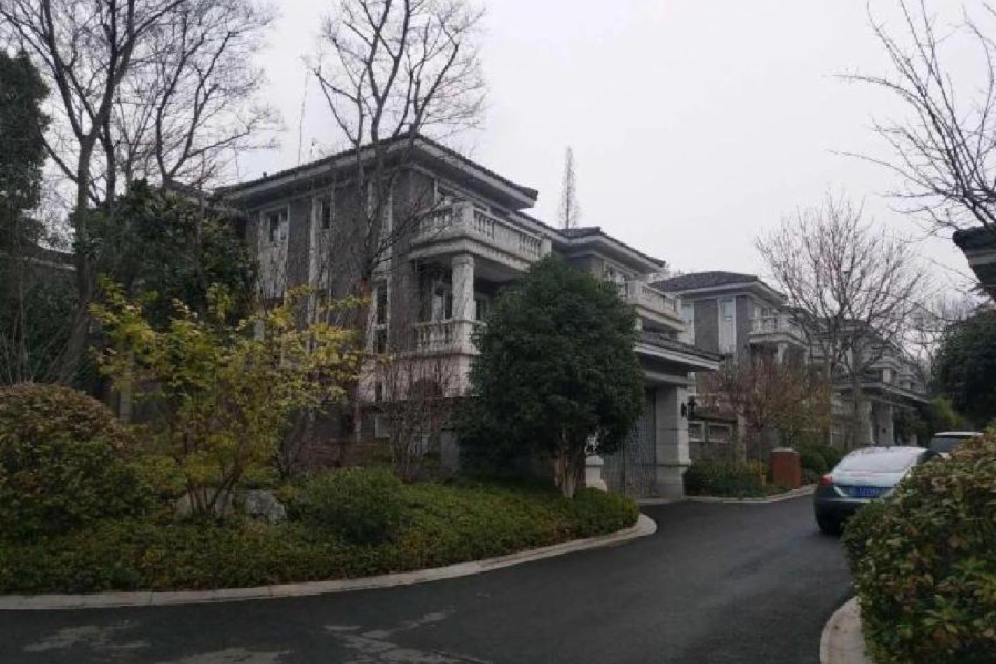  p>德基紫金山庄是南京中山陵核心风景区,南京中山陵风景区从2004年