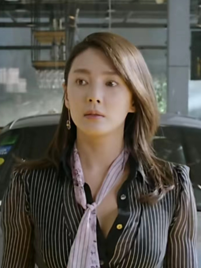  p data-id="tbtvpwyf87ml">    李心,爱情喜