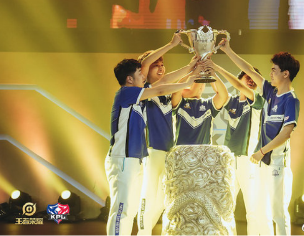 ti6冠军奖金|女文青写电竞 |  Wings夺冠央视不强调背后的大奖