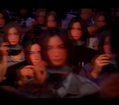 《脸》MV