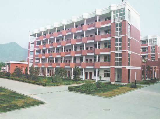 台州市路桥中学