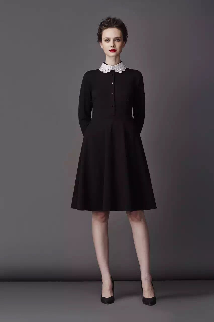 于2015年,公司旗下soiree奢瑞小黑裙品牌为全球首家只卖小黑裙的 a