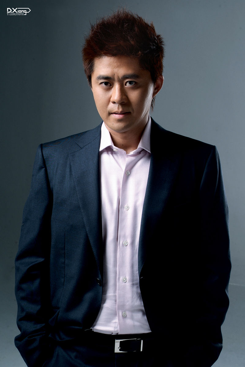 够深》是中国内地歌手 a target="_blank" href="/item/张振宇/22851"