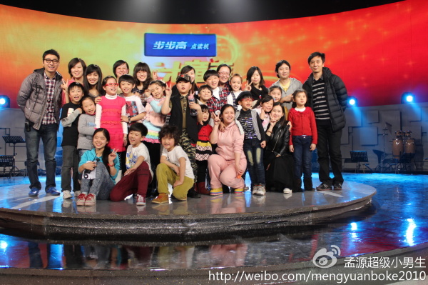 代表作品《 a target="_blank" href="/item/好一个土娃子/1692346