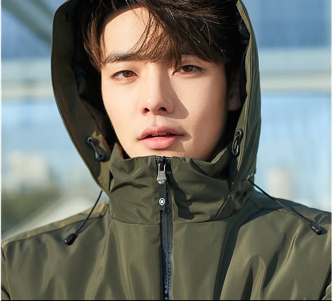  p>李恩秀,2002年7月23日出生于韩国, a target="_blank" href="/item