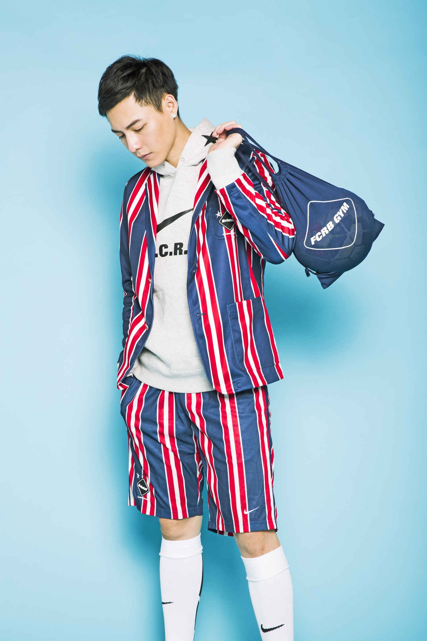  p data-id="gntawndbch">冯铭潮(edi),1987年10月28日出生于海南省