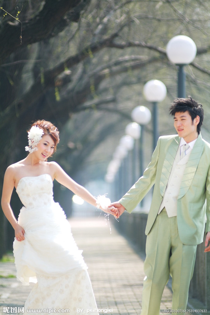 a>的日期,也可指领 a target="_blank" href="/item/结婚证/6626972"