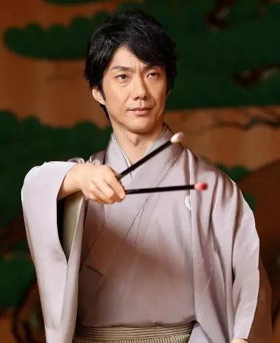  p> span class="ref" data-ctrid="2irjxvxnfam">野村万斋(のむら ま