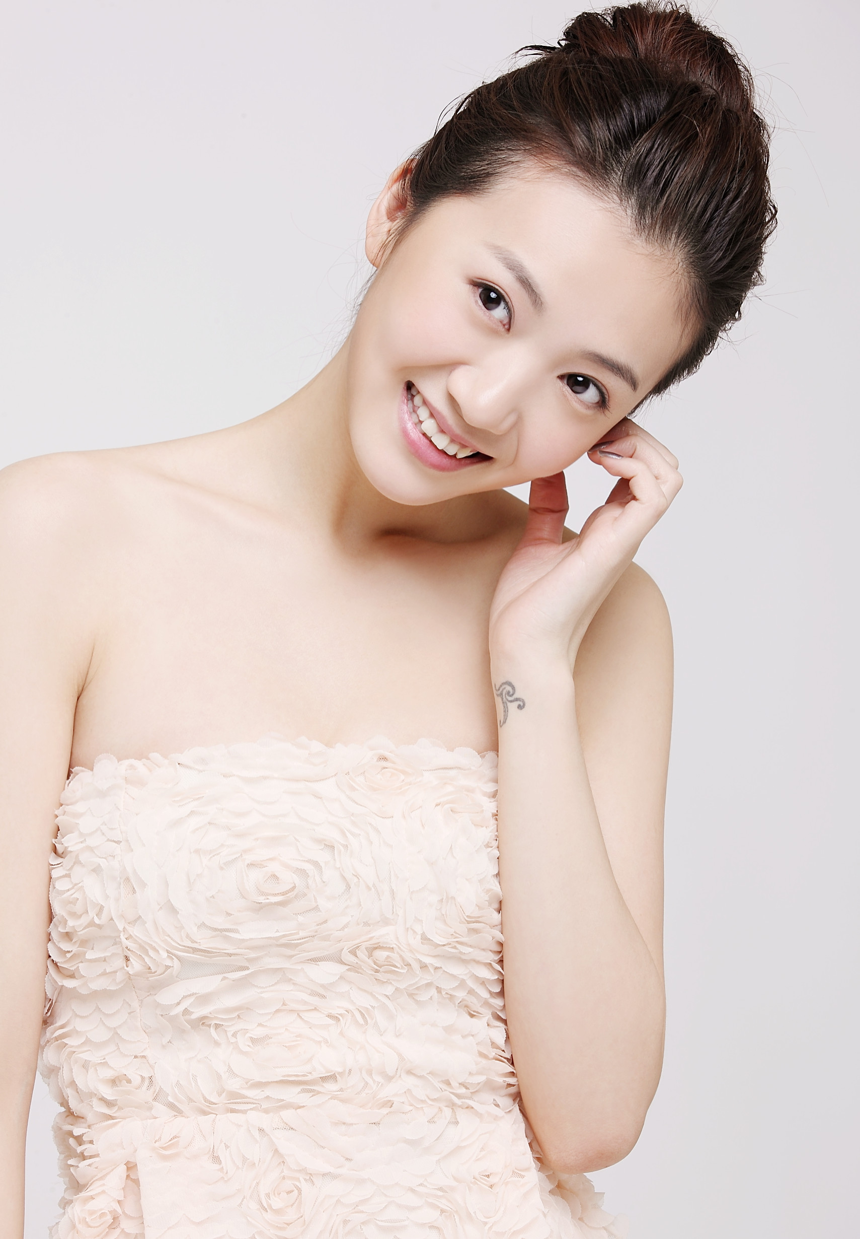 data-lemmaid="1462984">北京舞蹈学院 /a>,中国内地女演员