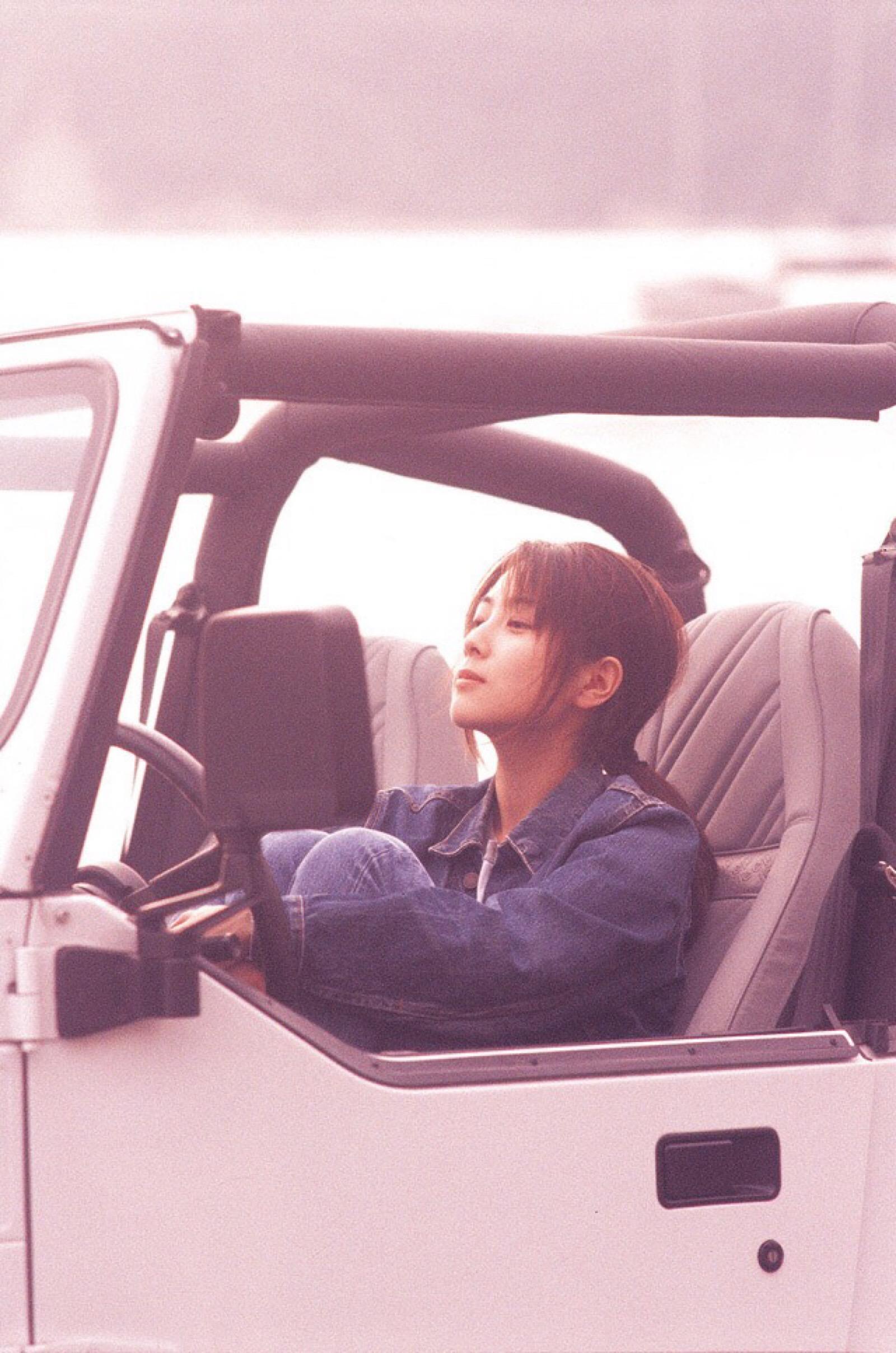  p>坂井泉水( i>sakai izumi /i>,1967年2月6日—2007年5月27日),原名