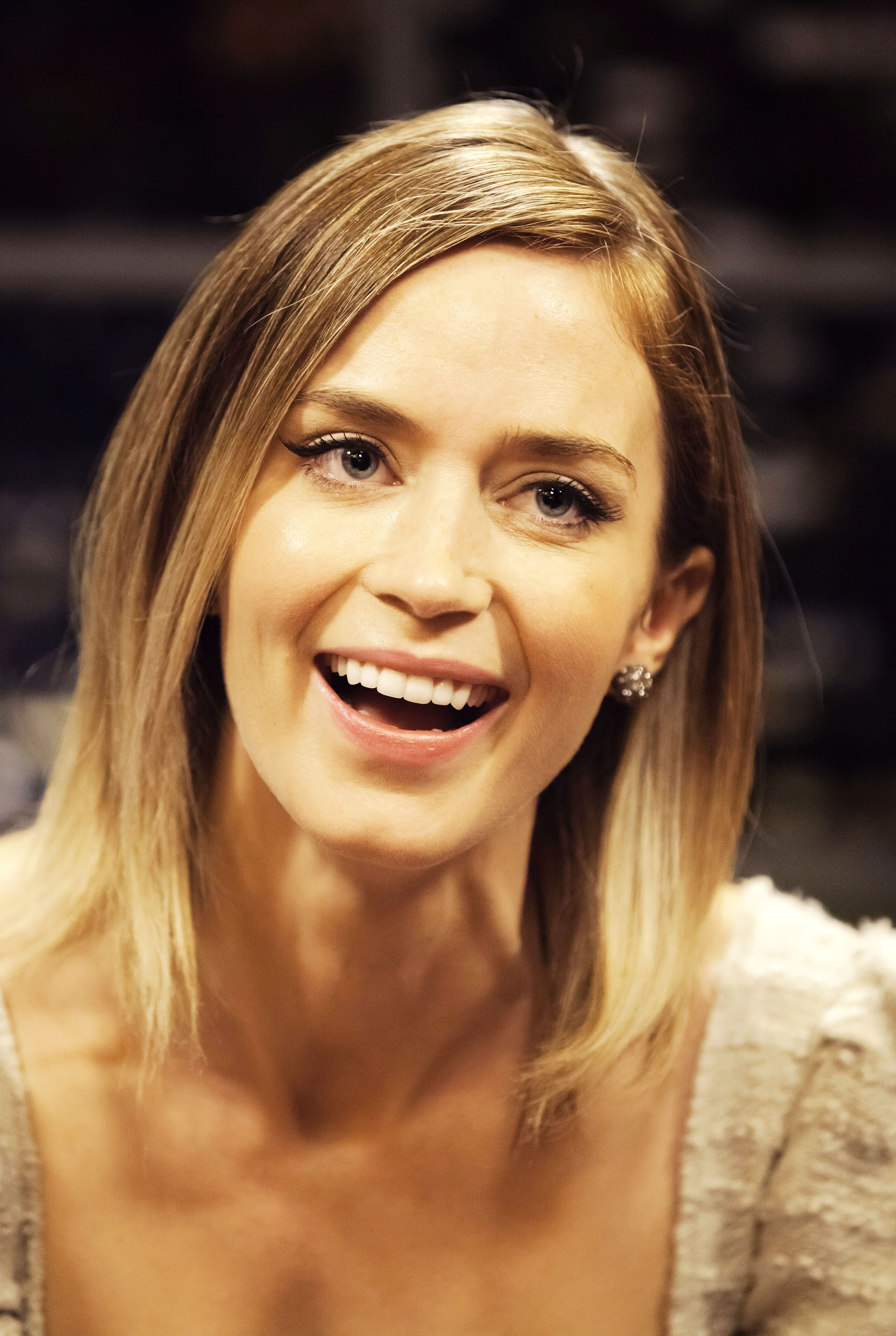 艾米丽·布朗特