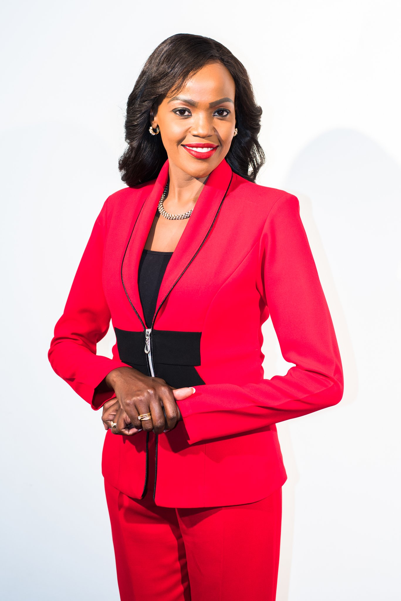  p>比阿特丽斯·马歇尔(beatrice marshall),女,肯尼亚新闻工作者