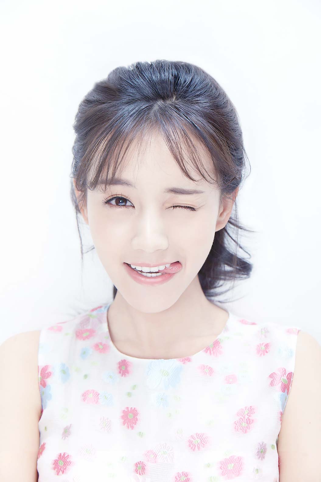 李一桐