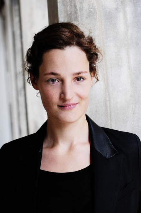 姬·克里普斯(vicky krieps),1983年10月4日出生于卢森堡,卢森堡演员