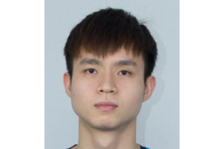  p>苏伟译(soh wooi yik),1998年2月17日出生,男,马来西亚国家羽毛球