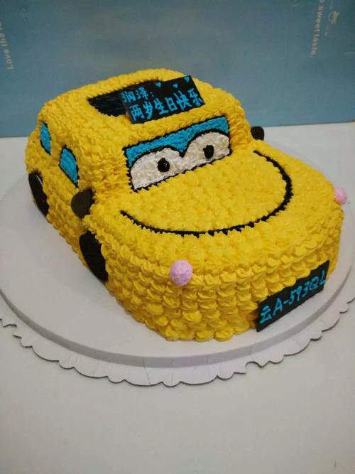 小车生日蛋糕