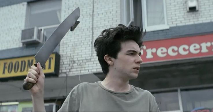  p data-id="2gm0fbl0vzn">《韦恩》( i>wayne /i>)是 a target="