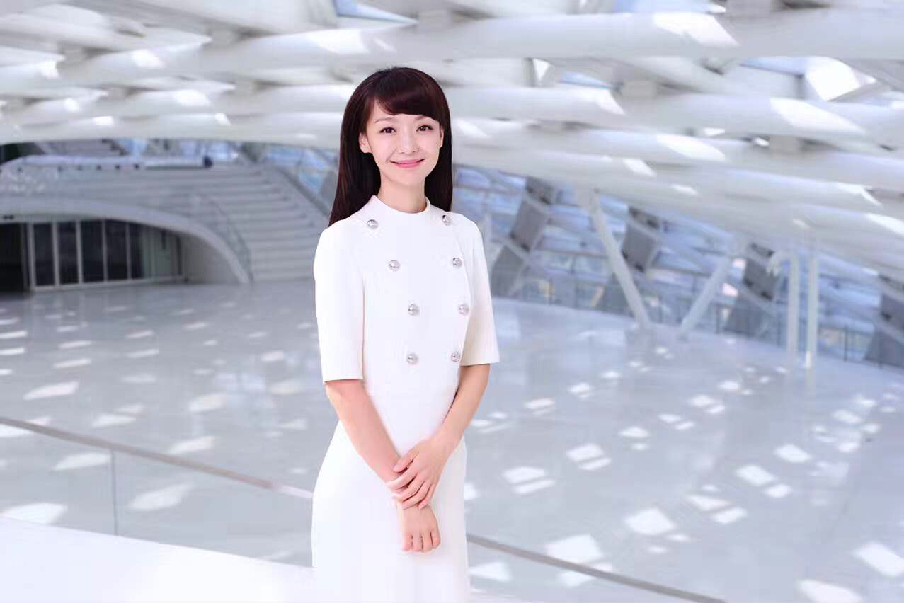 gnwfw1jd22">胡玲, a target="_blank" href="/item/凤凰卫视/644931"