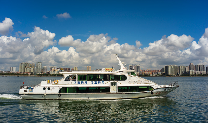 湛江红嘴鸥游船