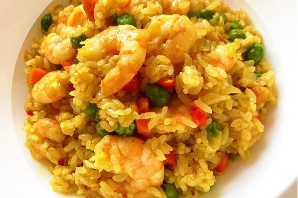 咖哩海鲜炒饭