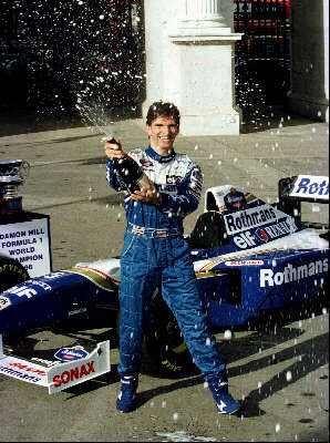  p>达蒙·希尔(damon hill),生于1960年9月17日,英国职业赛车手,是以 