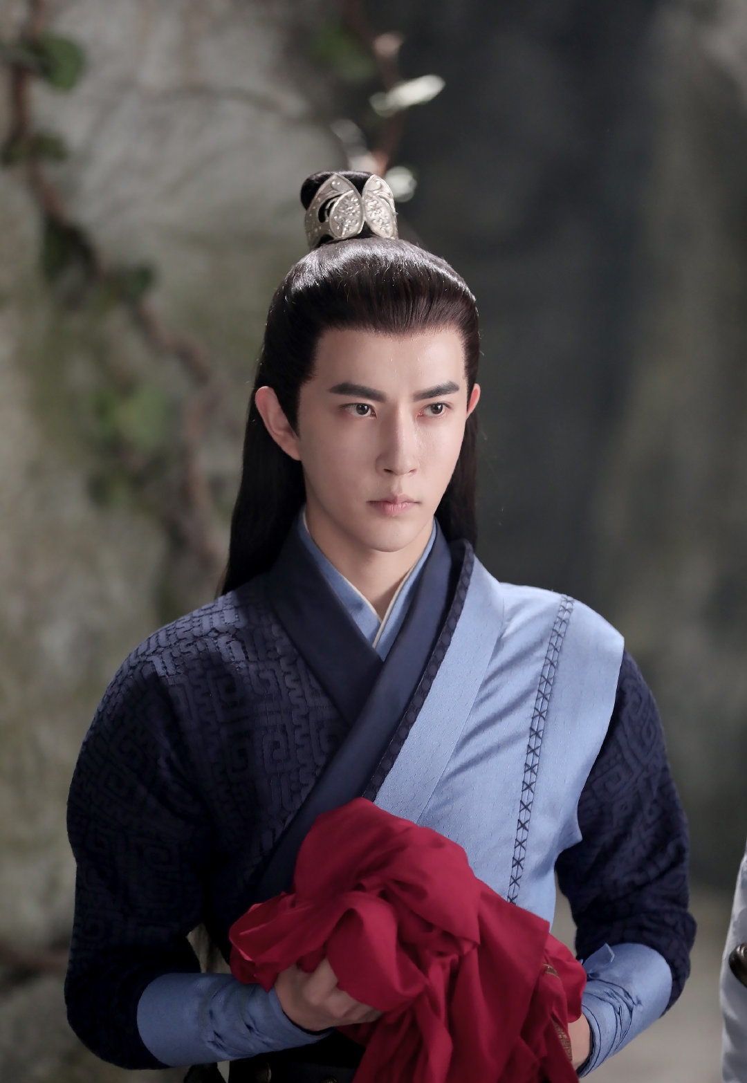 明月曾照江东寒