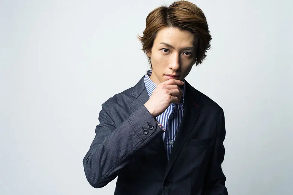  p>铃木扩树(すずき ひろき),日本演员,模特,1985年6月4日出生于