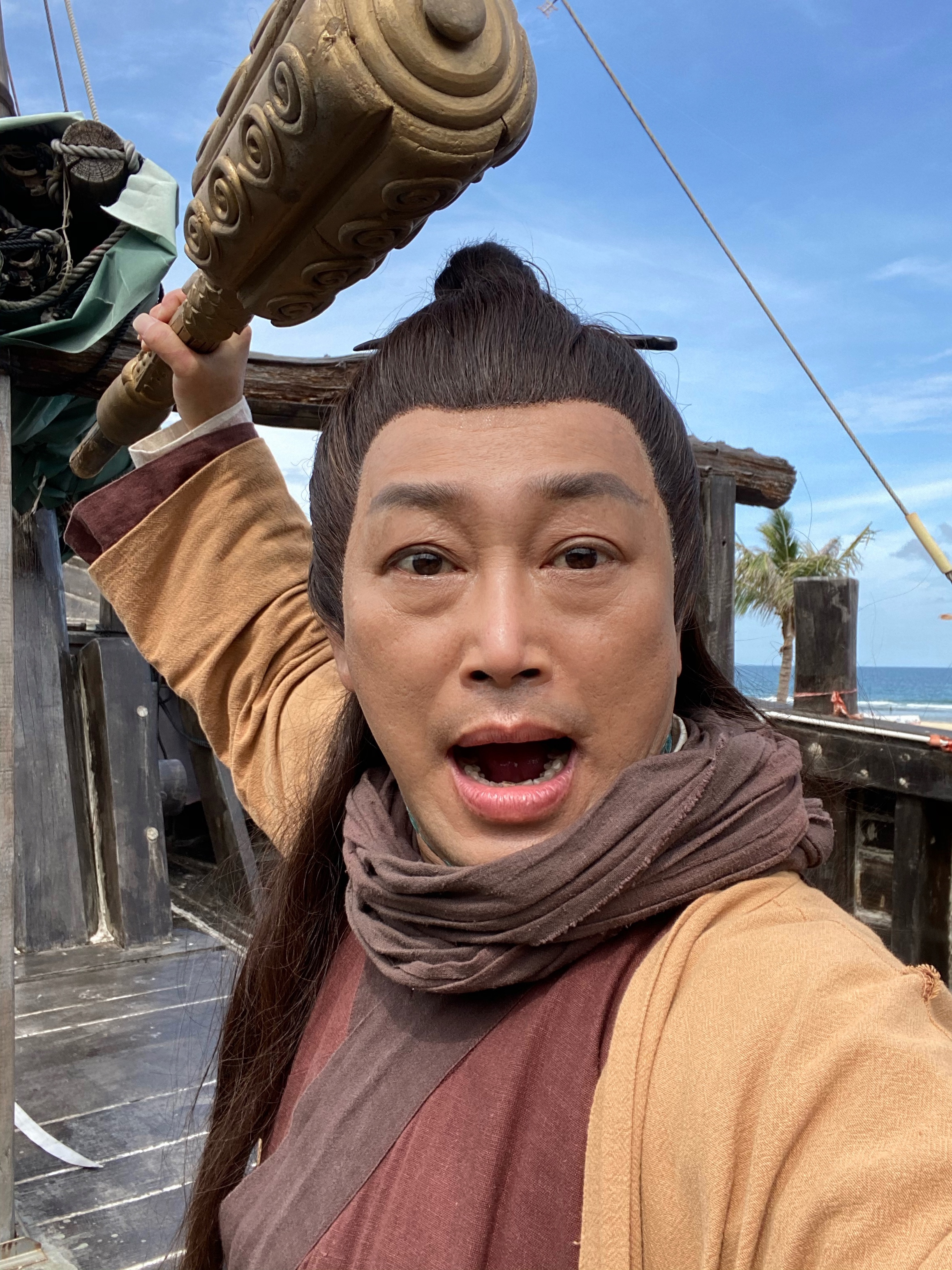  p data-id="tkgljxciwckr">演员肖伟,中国内地影视男演员,先后参与了