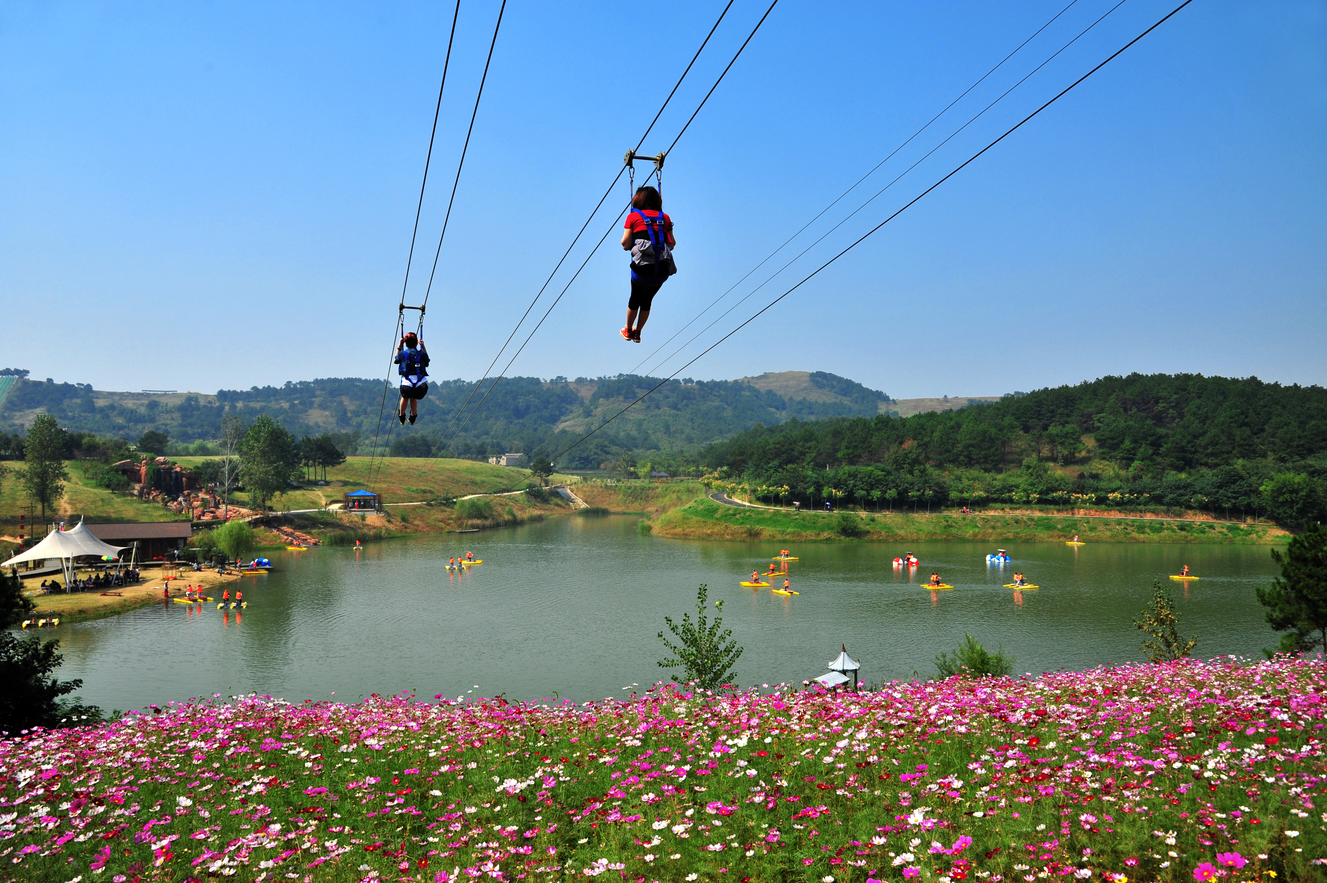  p data-id="go0gmjvw9p">木兰草原位于湖北省武汉市黄陂区 a target=