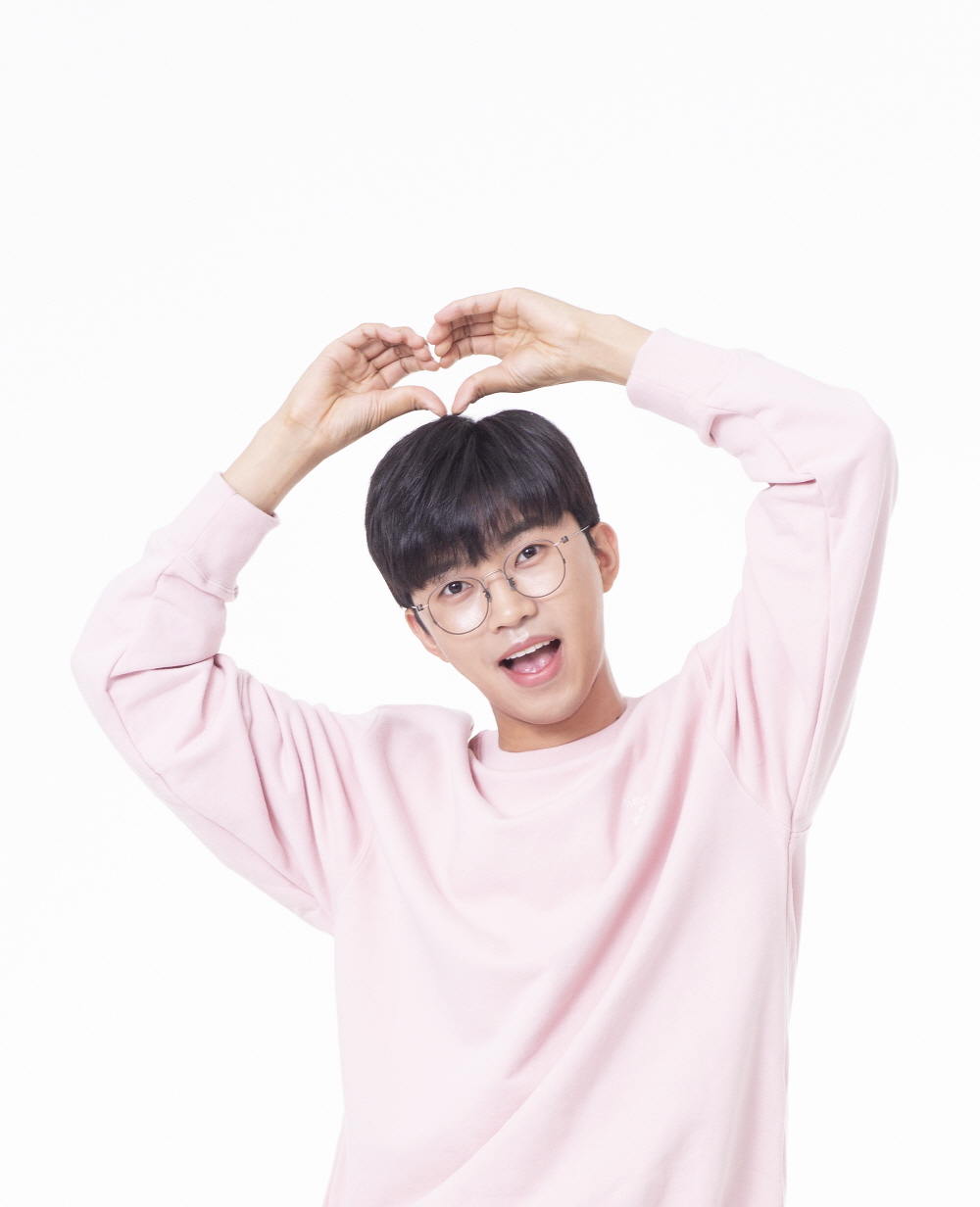  p>林英雄(         ),1991年6月16日出生于