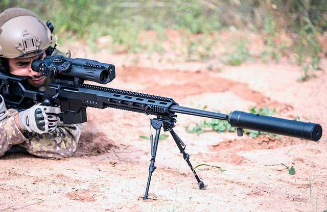  p>加利尔的半自动狙击步枪——99 sniper rifle(简称99sr), 99sr的