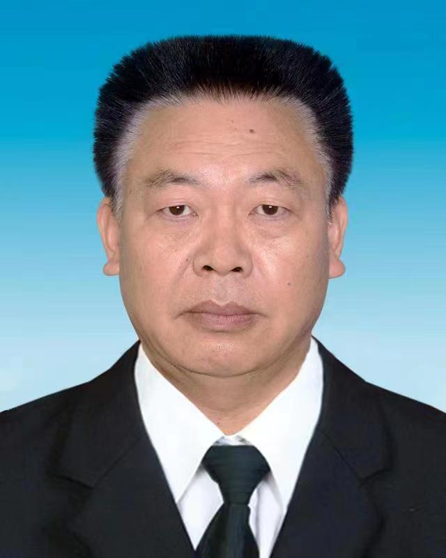  p>许维,男,汉族,湖南 a target="_blank" href="/item/岳阳/168230"