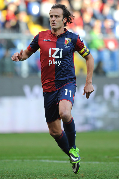  p>阿尔贝托·吉拉迪诺(alberto gilardino),1982年7月5日出生于