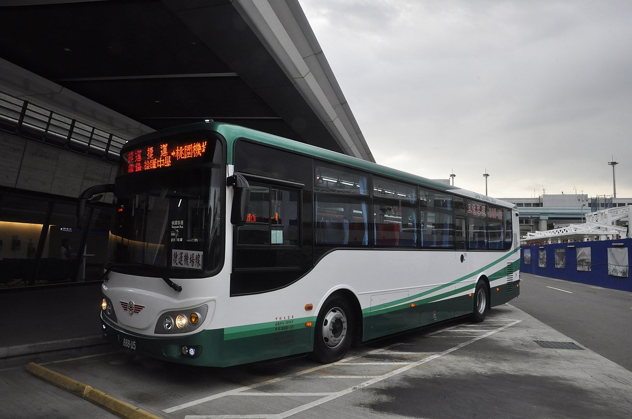 桃园捷运棕线先导公车