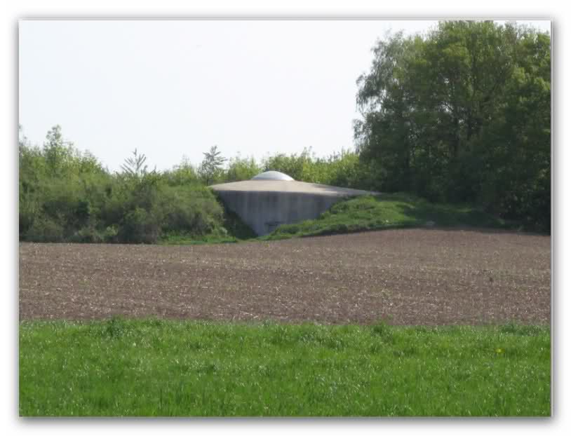  p>马奇诺防线 (maginot line) 是法国在第一次世界大战后,为防德军