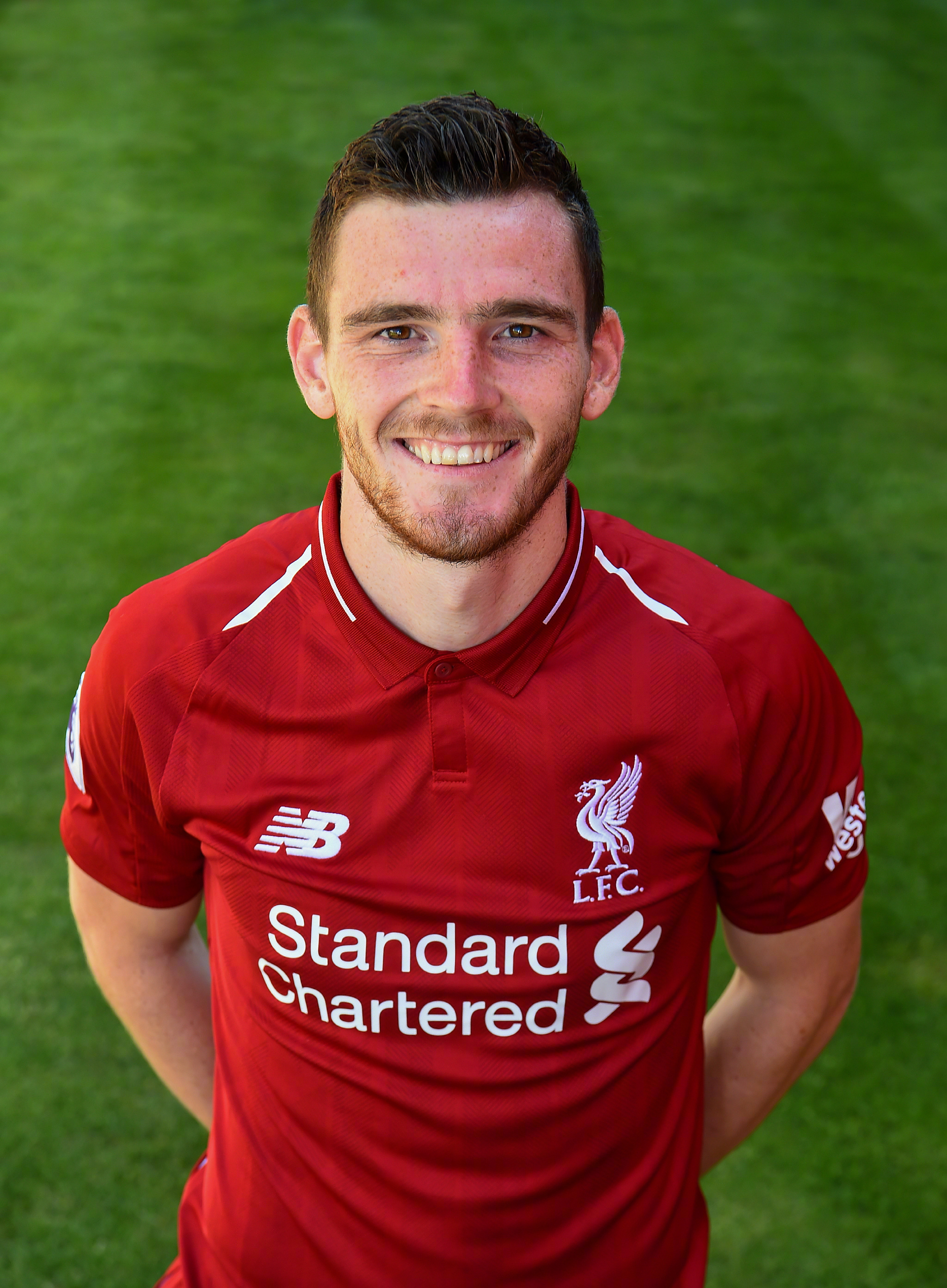  p>安德鲁·罗伯逊(andrew robertson),1994年3月11日出生于 a target