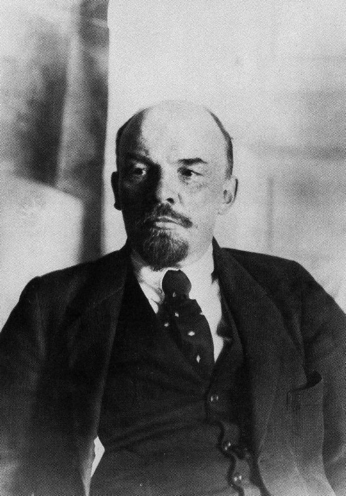 弗拉基米尔·伊里奇·列宁