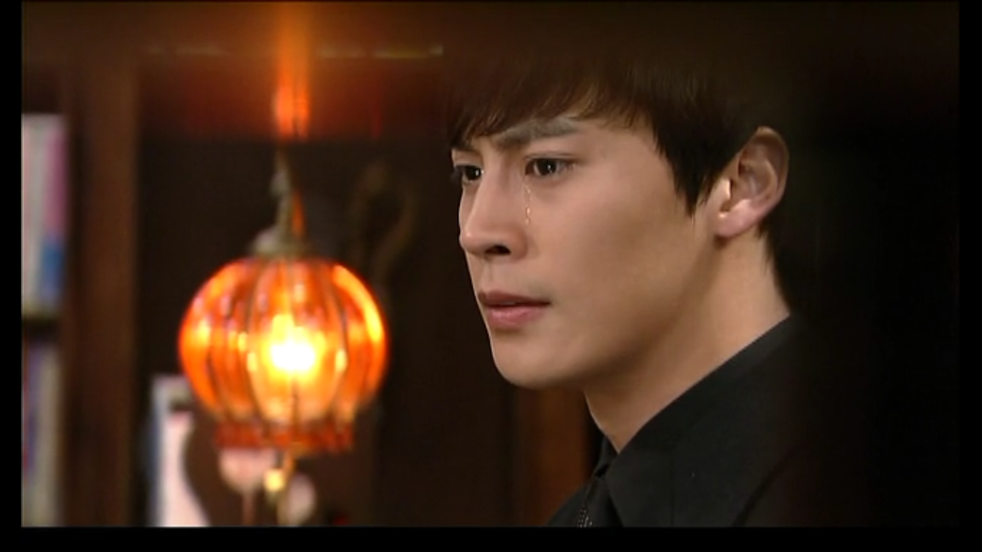  p data-id="gnx7c6ahh0">james,本名崔振赫.