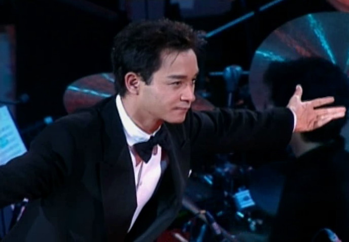 张国荣跨越演唱会