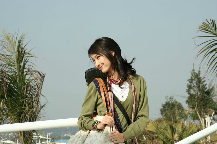  p>娜塔玻·提米露克(taew),1989年2月6日出生于泰国,泰国3台女演员